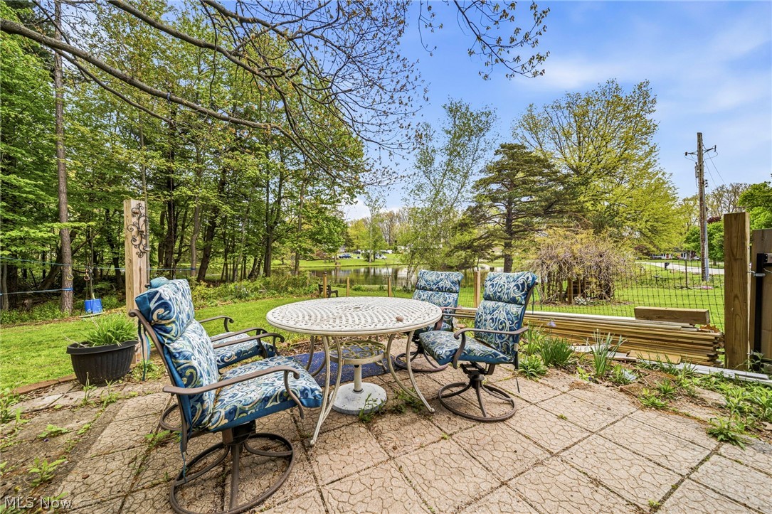 6453 Old Woods Road