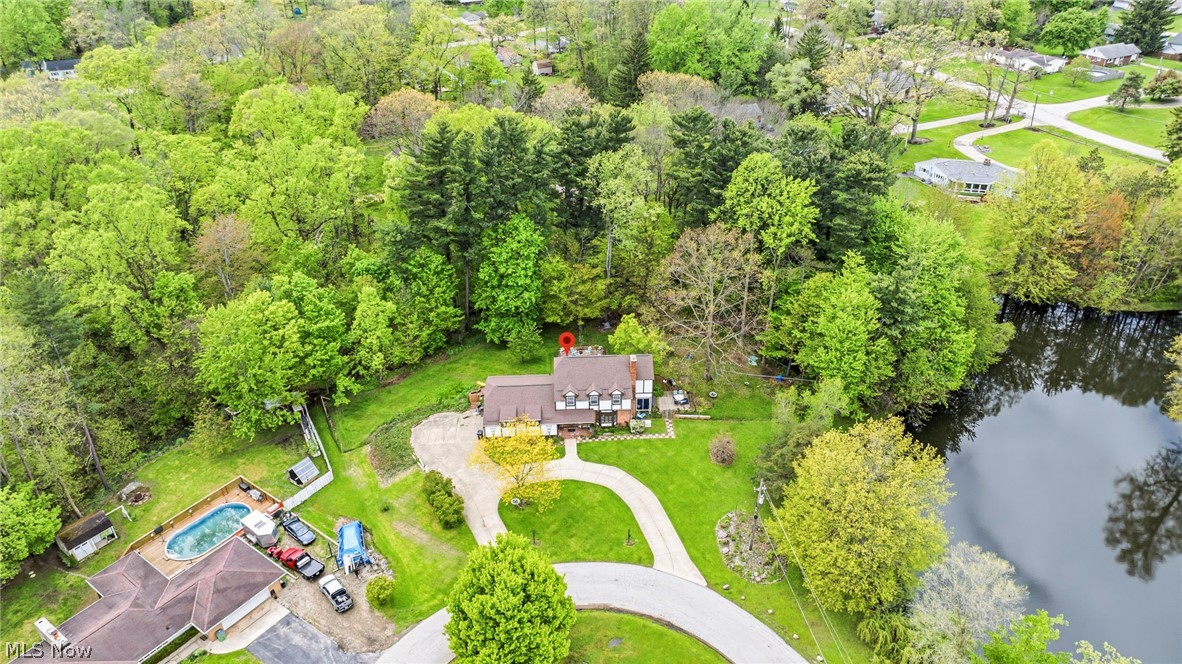 6453 Old Woods Road