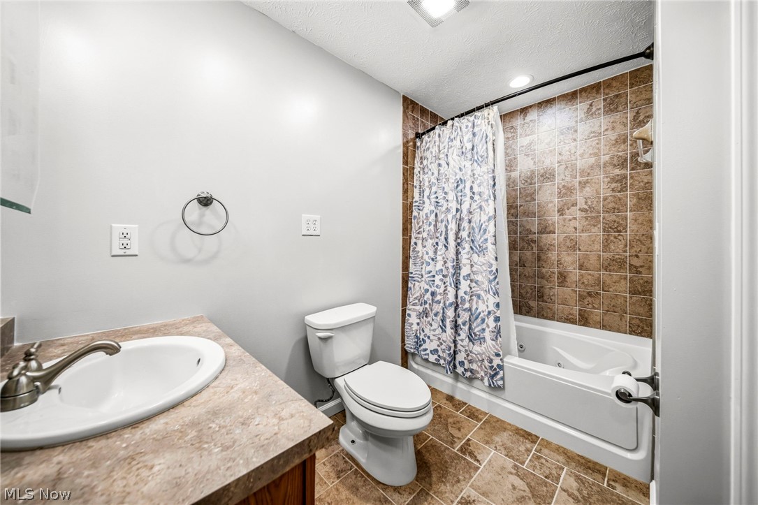 3411 Blake Road
