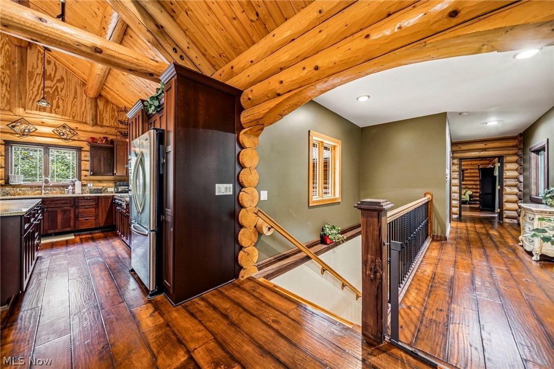 10506 Mayfield Road