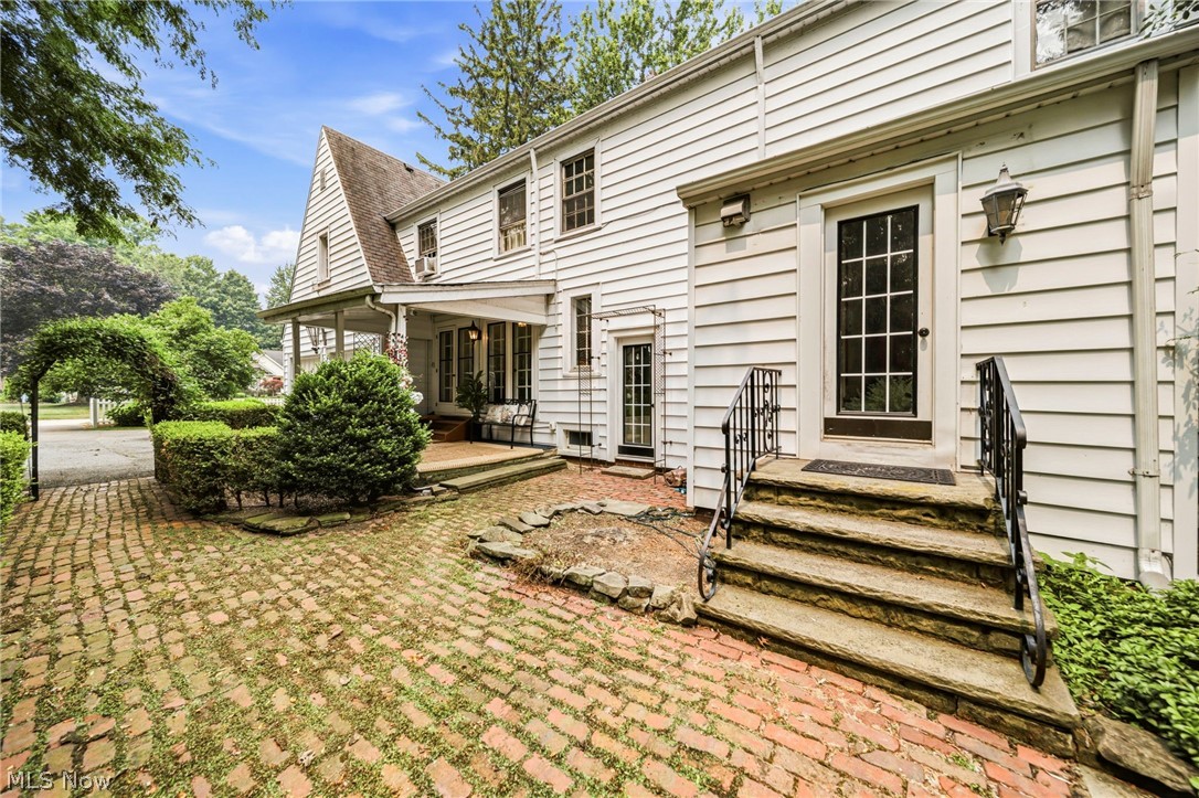 7364 Johnnycake Ridge Road