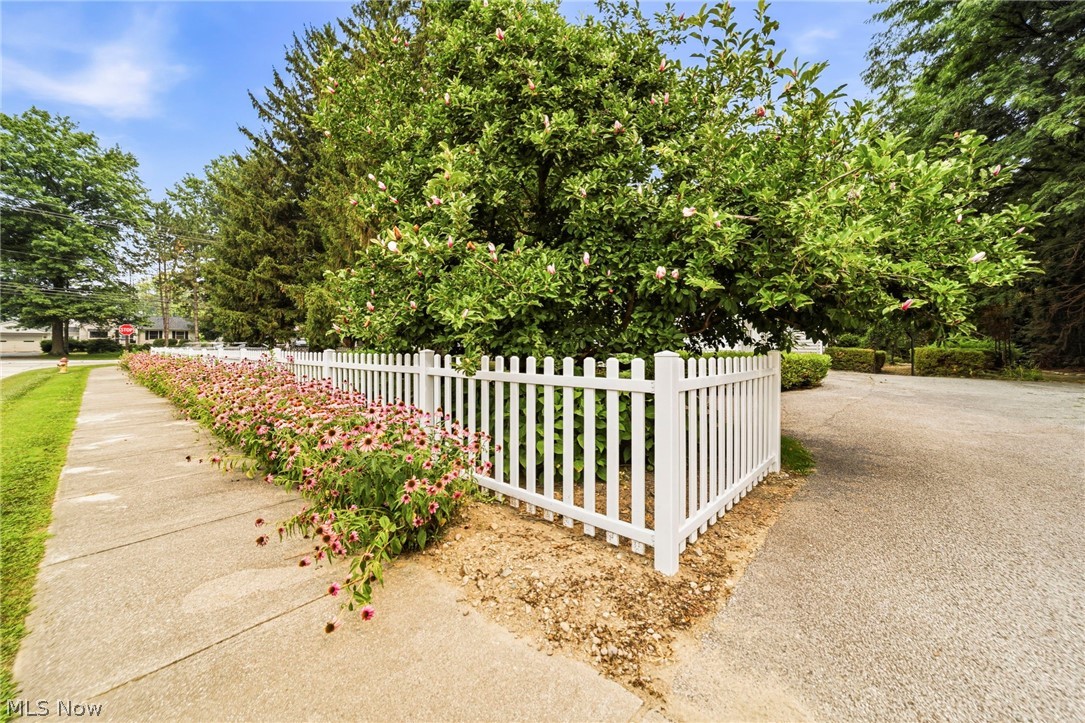 7364 Johnnycake Ridge Road