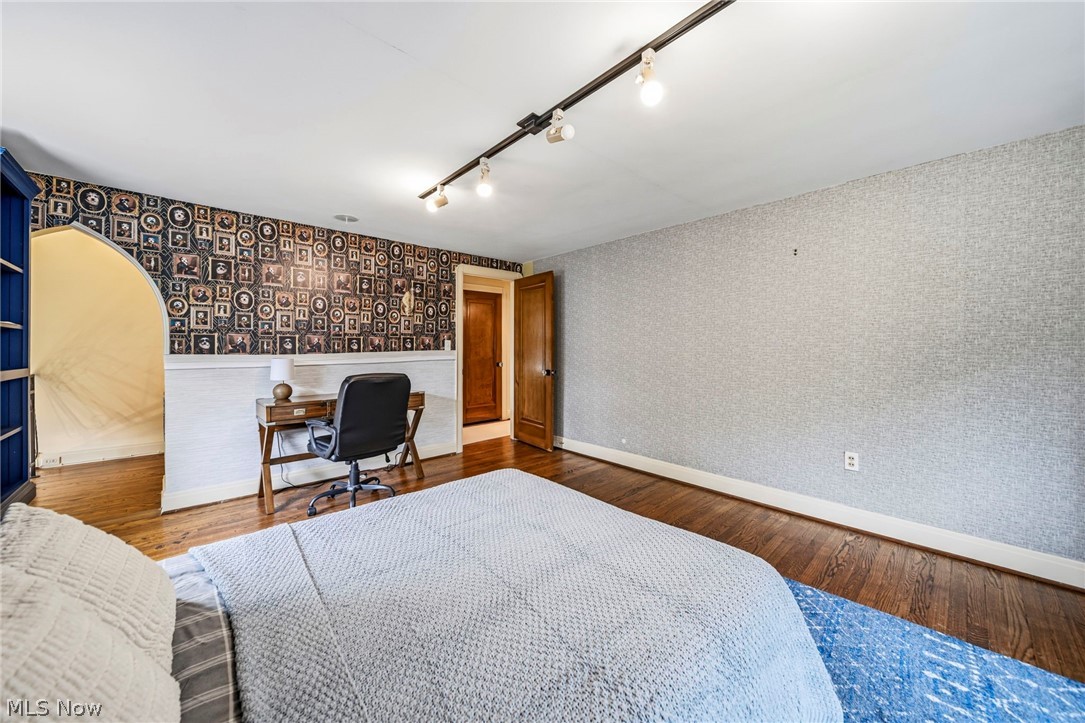 7364 Johnnycake Ridge Road