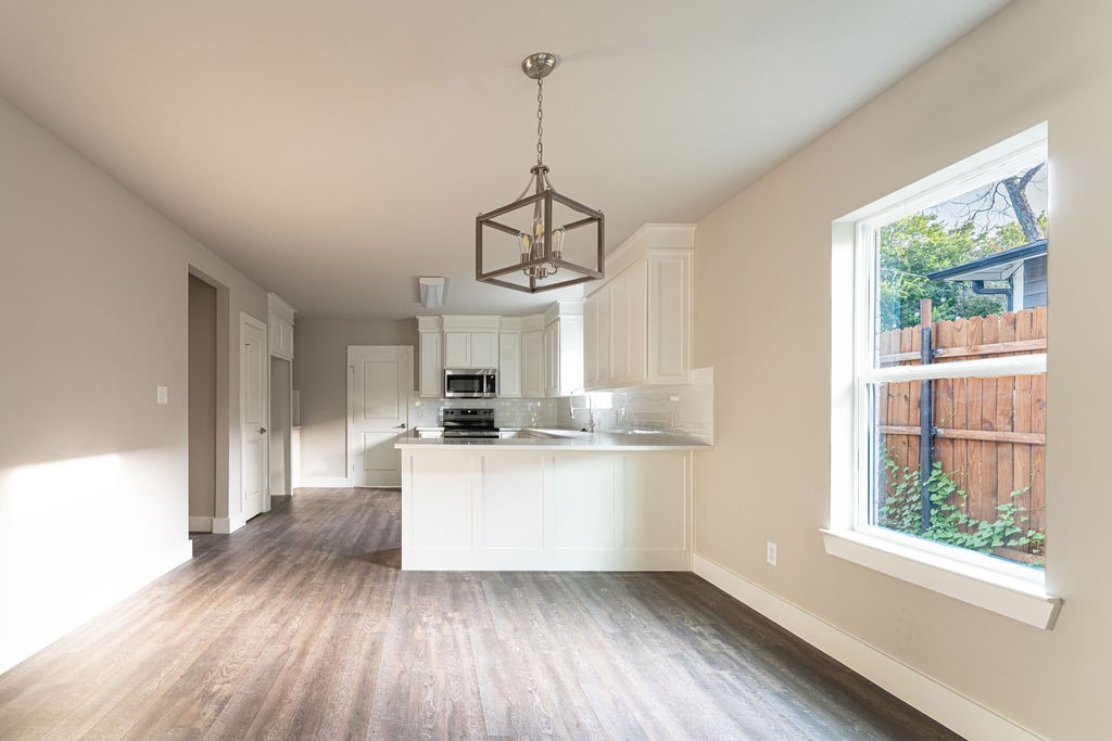 1024 E Mulkey Street