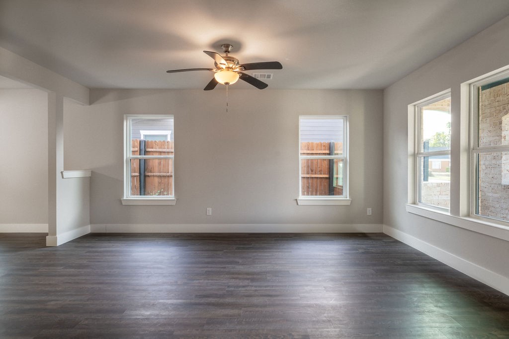 1024 E Mulkey Street