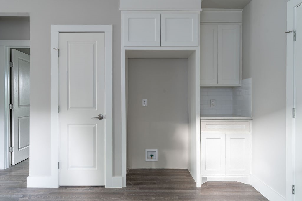 1024 E Mulkey Street