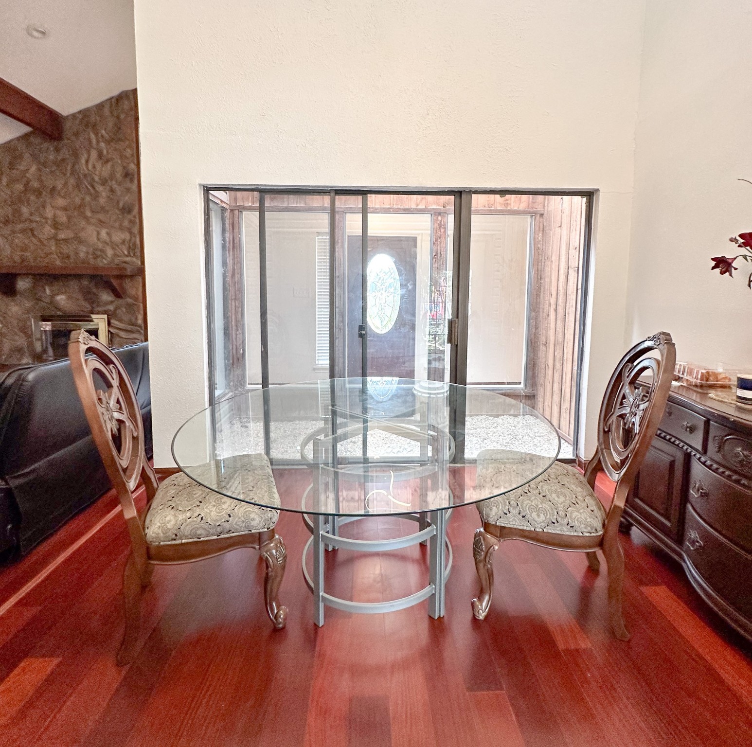 2010 Klondike Street