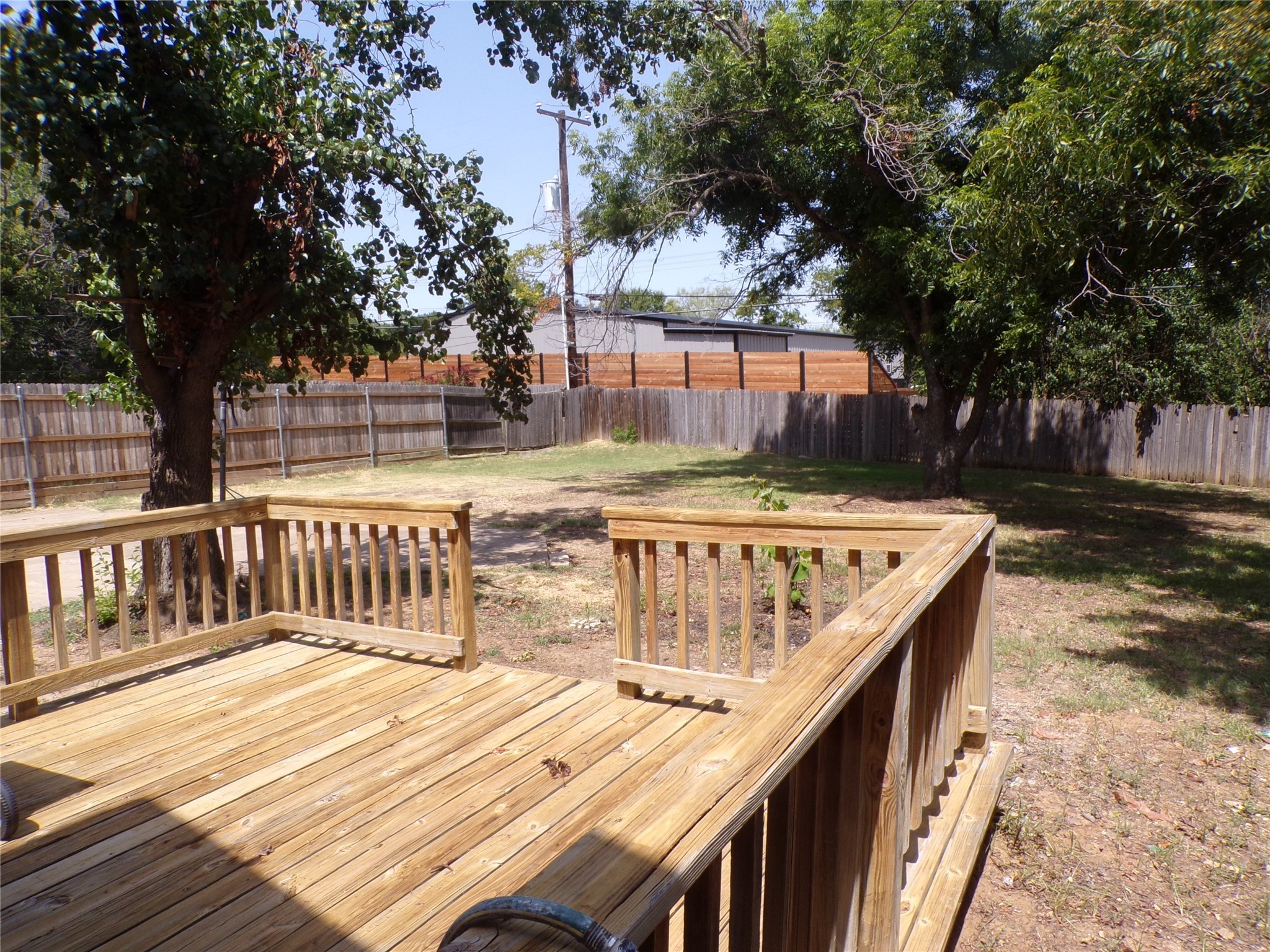 2010 Klondike Street