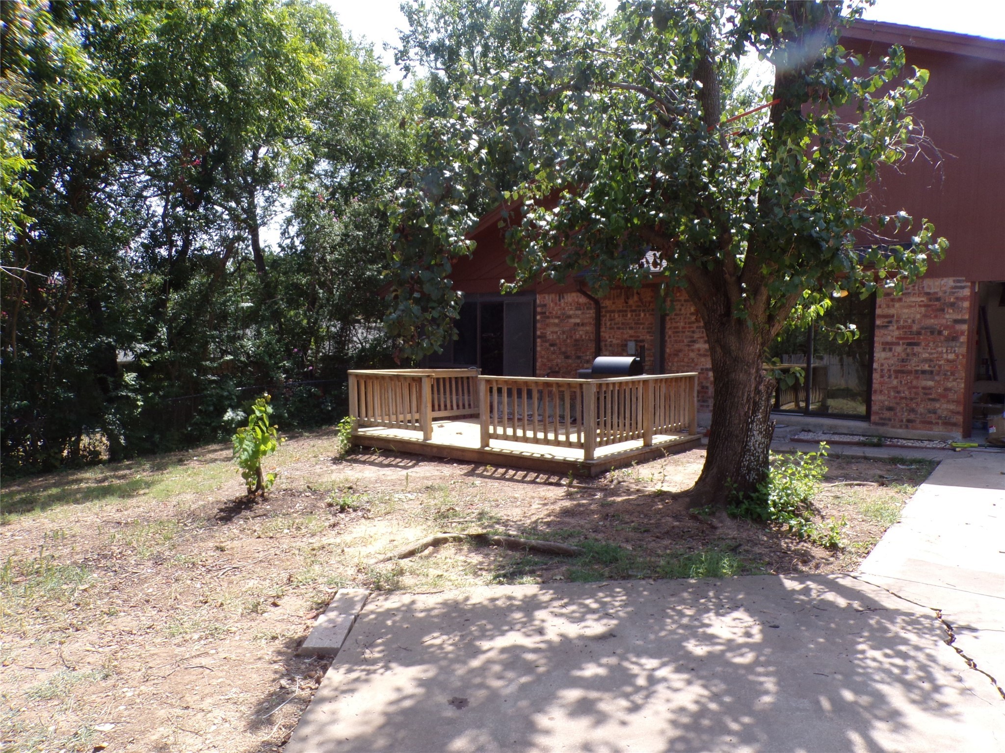 2010 Klondike Street