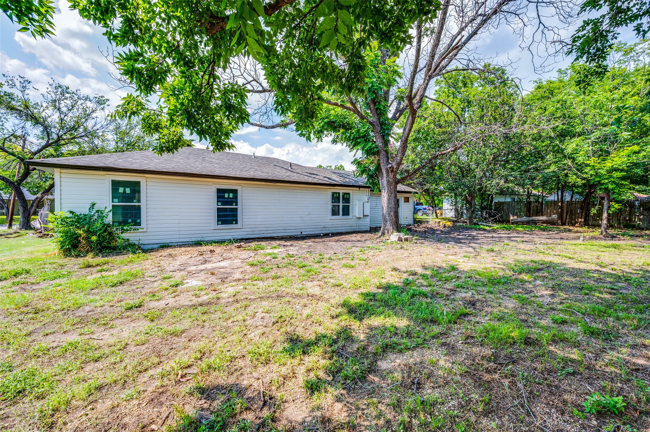 709 SW Dallas Street