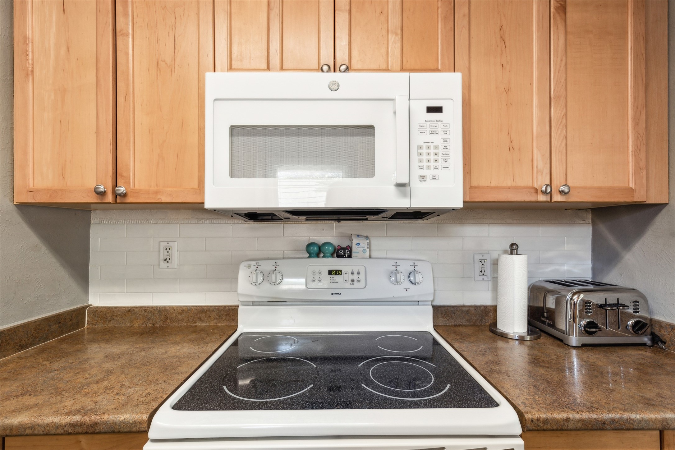 608 Hillcrest Street