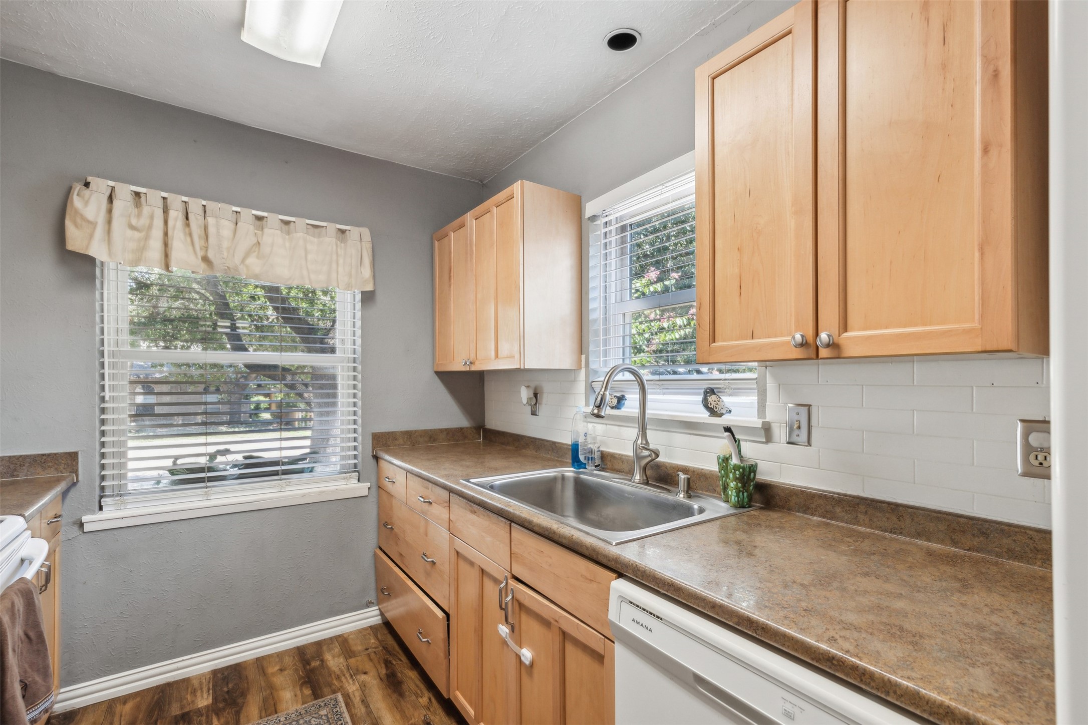 608 Hillcrest Street