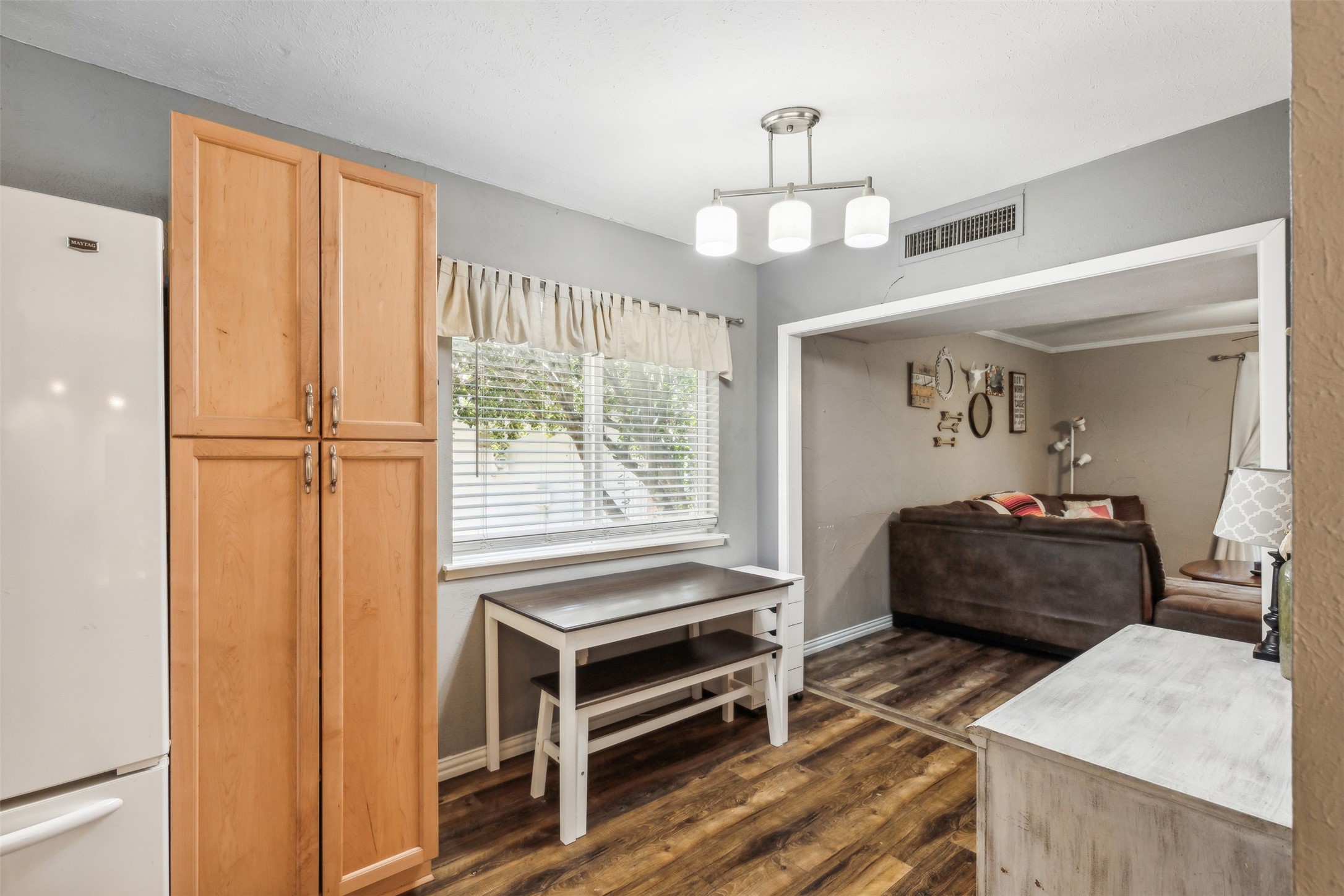 608 Hillcrest Street