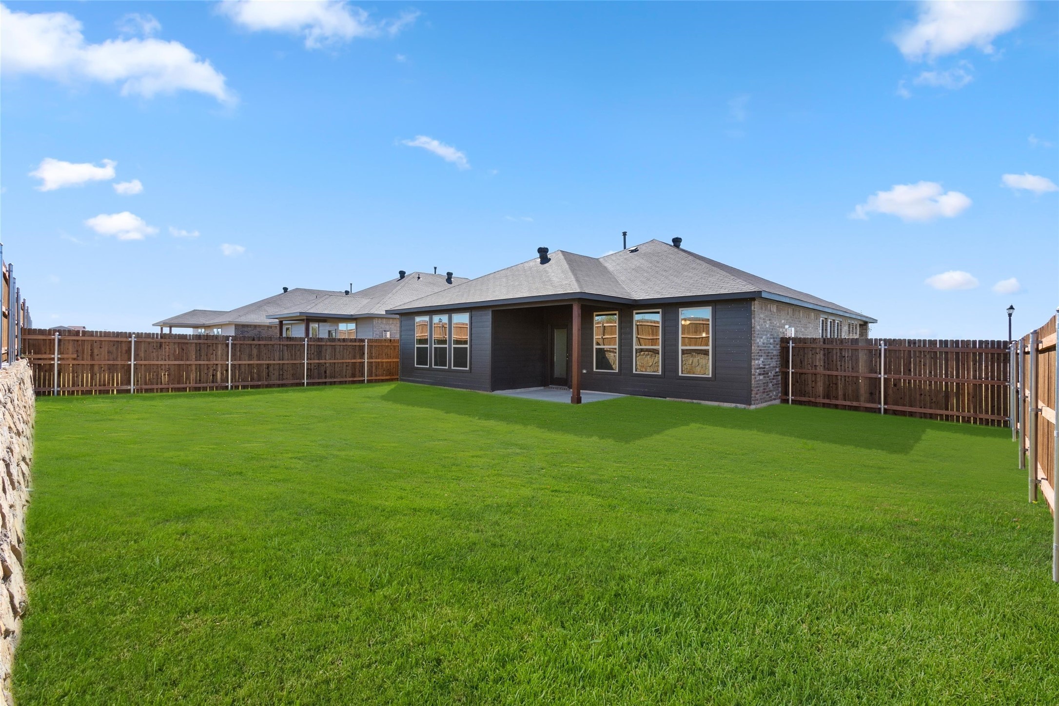 420 Comanche Drive