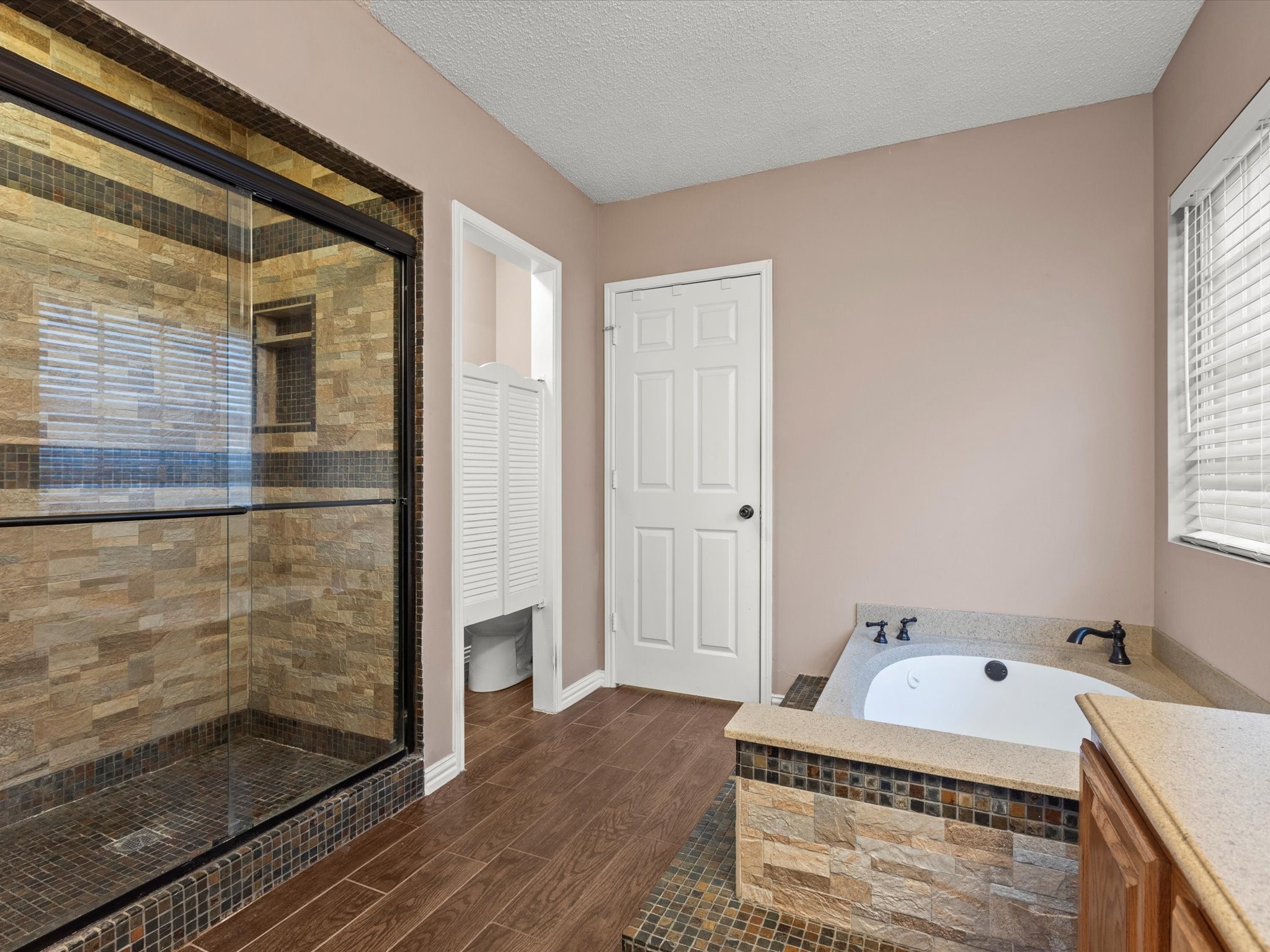 2517 Harvest Moon Drive