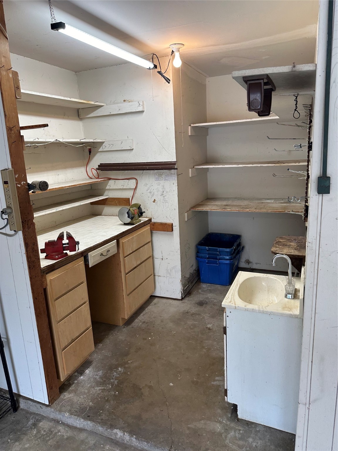 8016 Longford Street