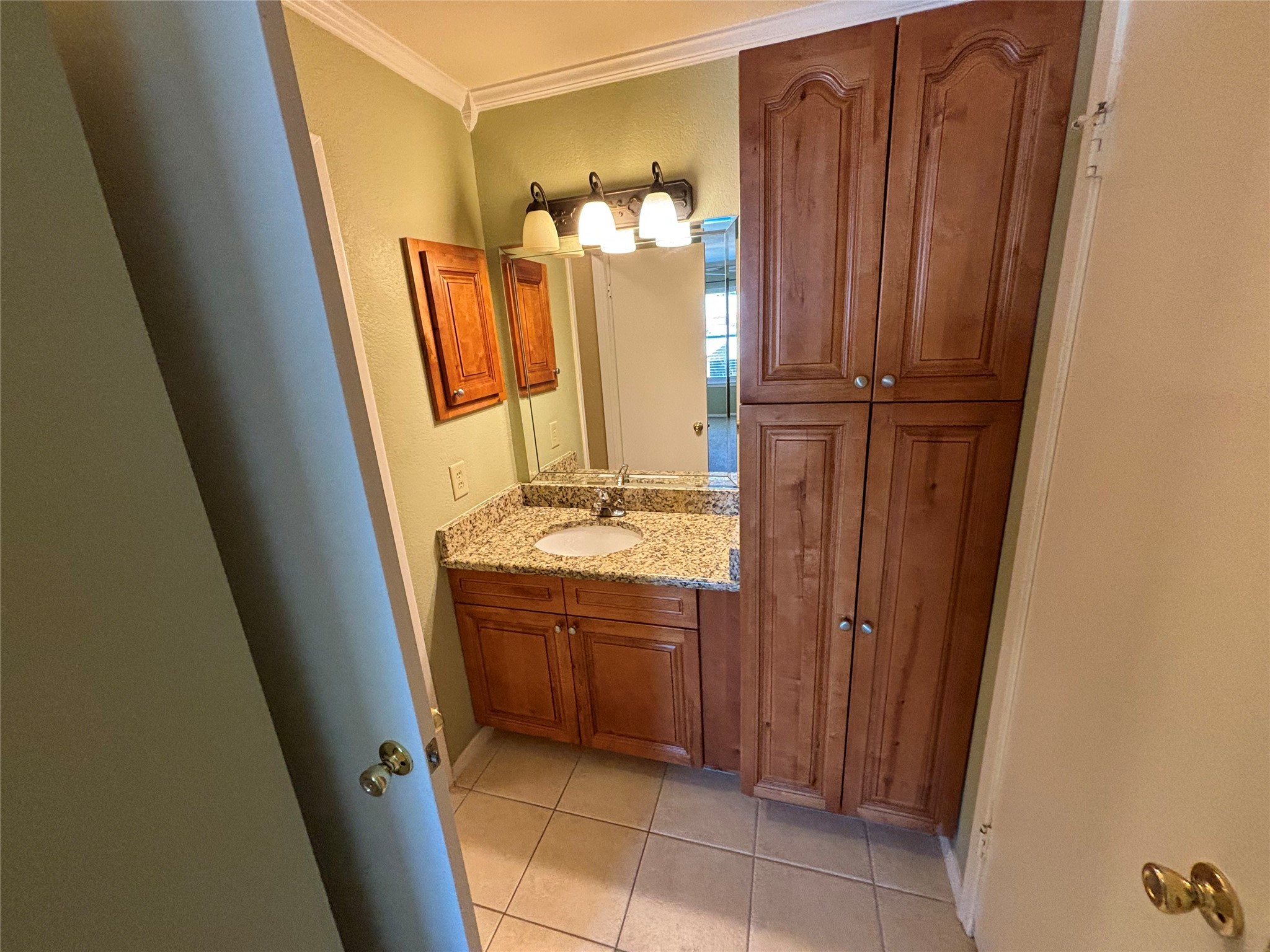 5628 Cedar Creek Drive