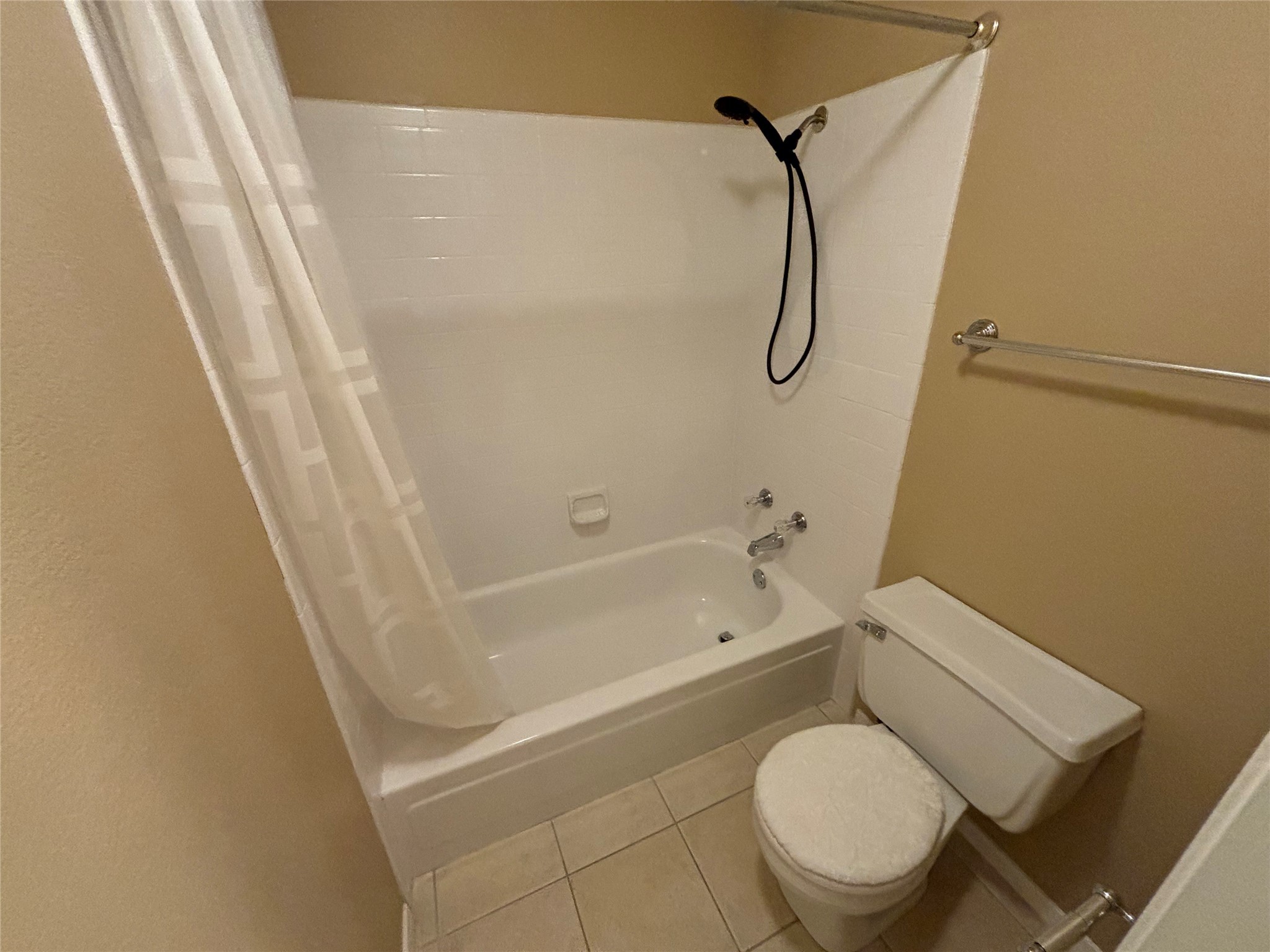 5628 Cedar Creek Drive