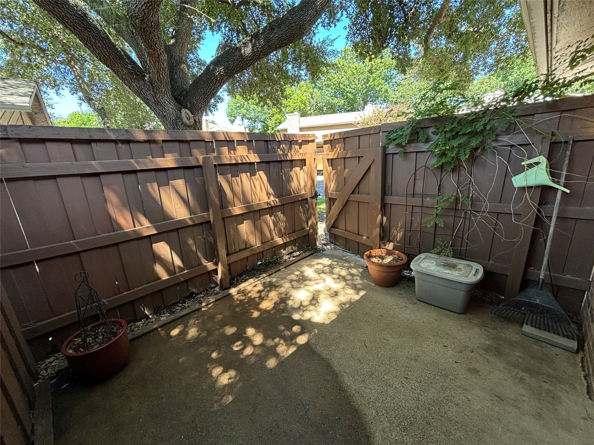 5628 Cedar Creek Drive