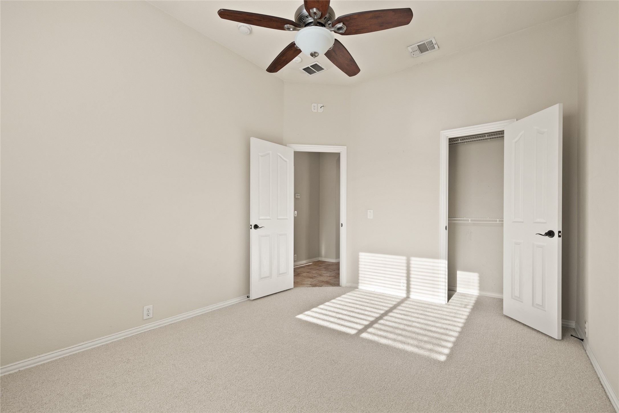 4406 Meadow Breeze Court