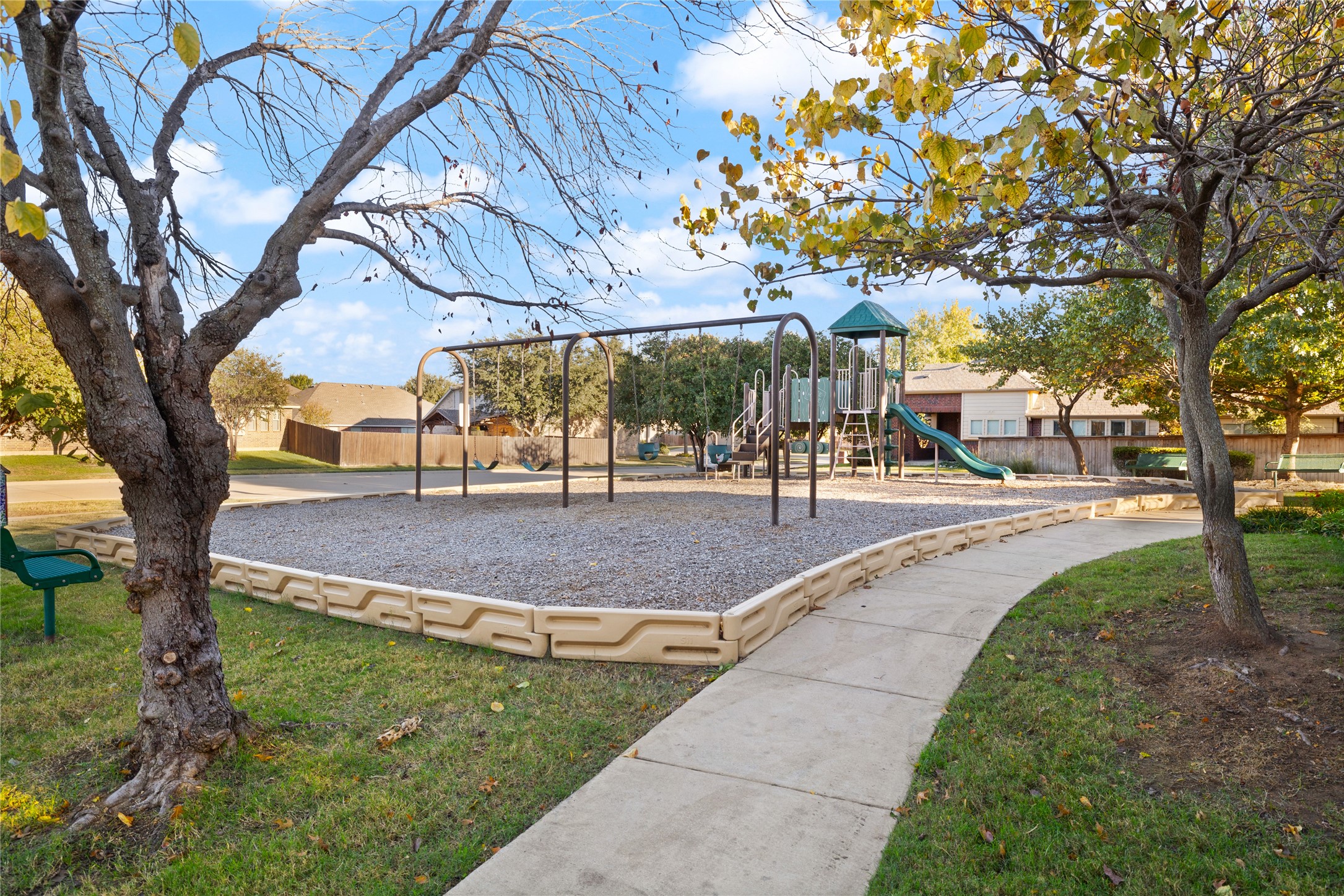 4406 Meadow Breeze Court