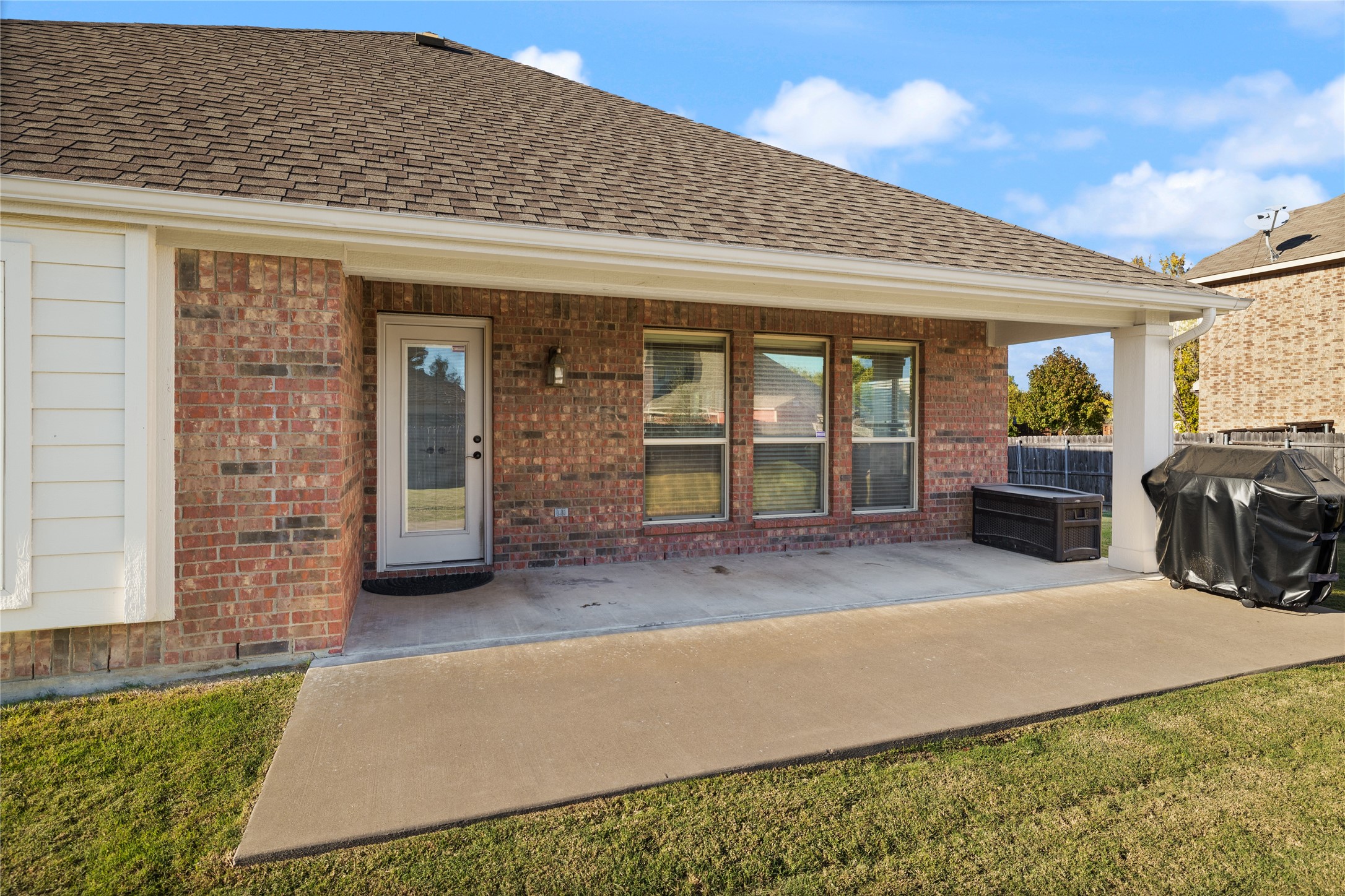 4406 Meadow Breeze Court