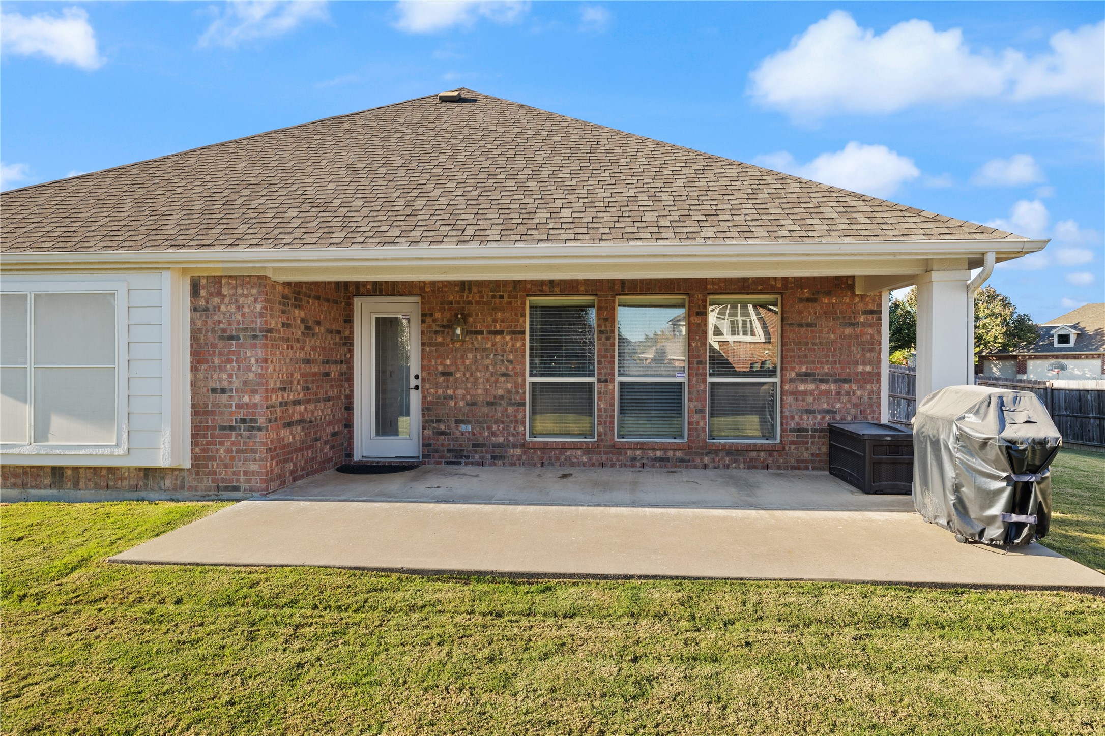 4406 Meadow Breeze Court