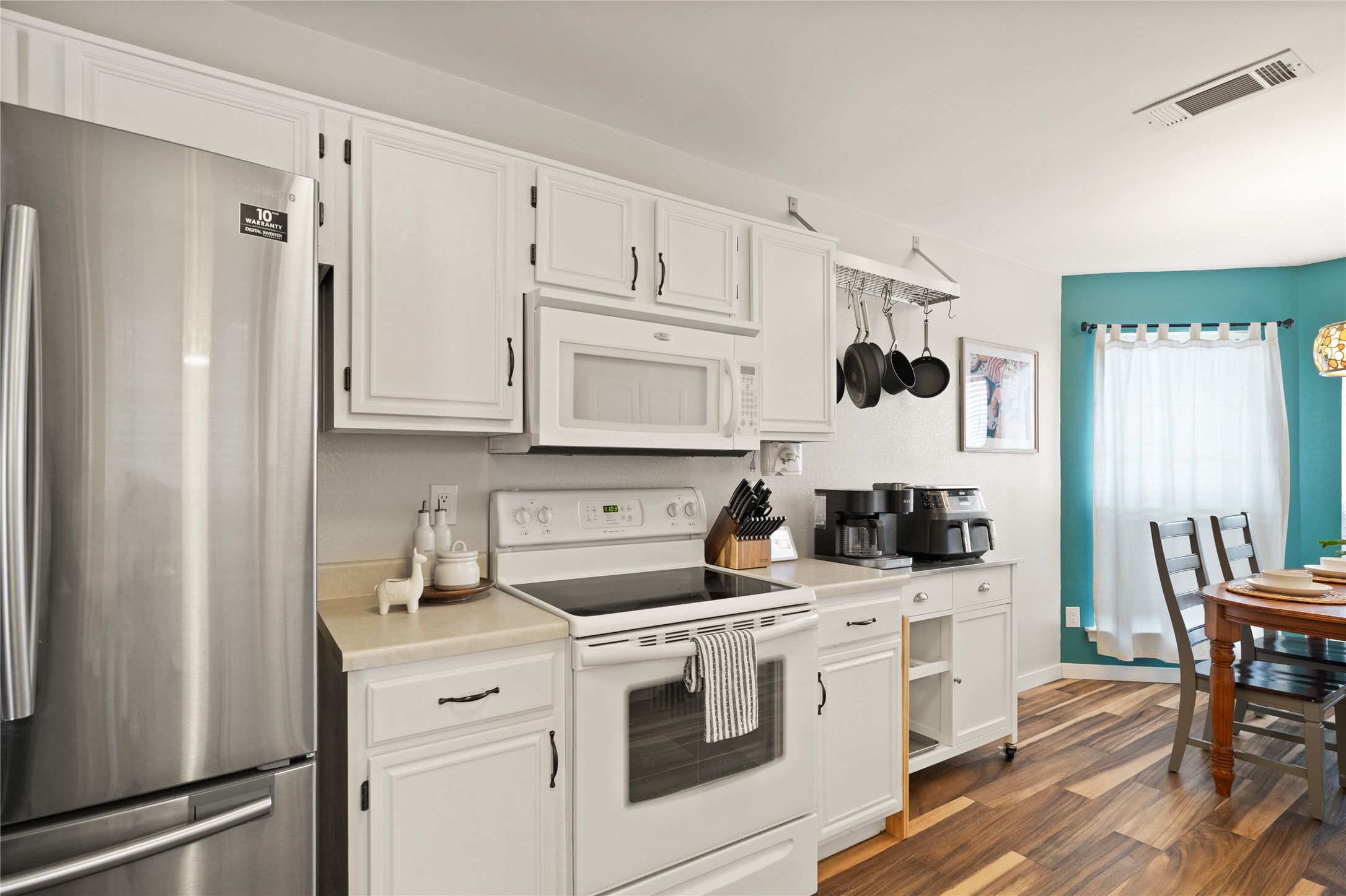 4501 Royal Springs Drive