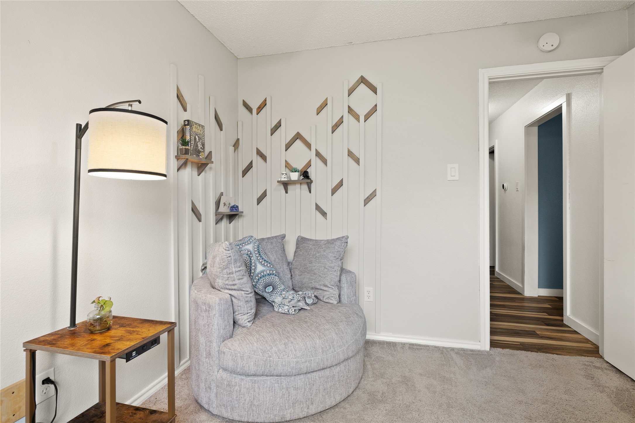 4501 Royal Springs Drive