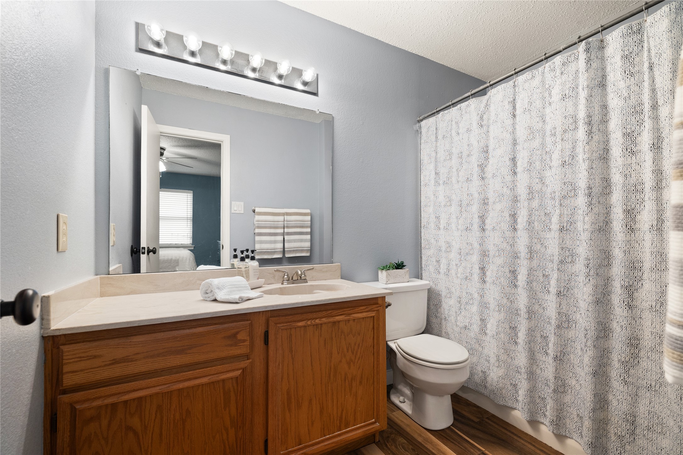 4501 Royal Springs Drive