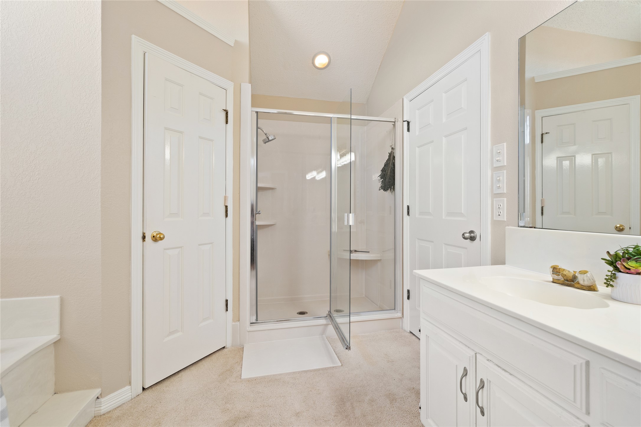 1425 Cobblestone Drive