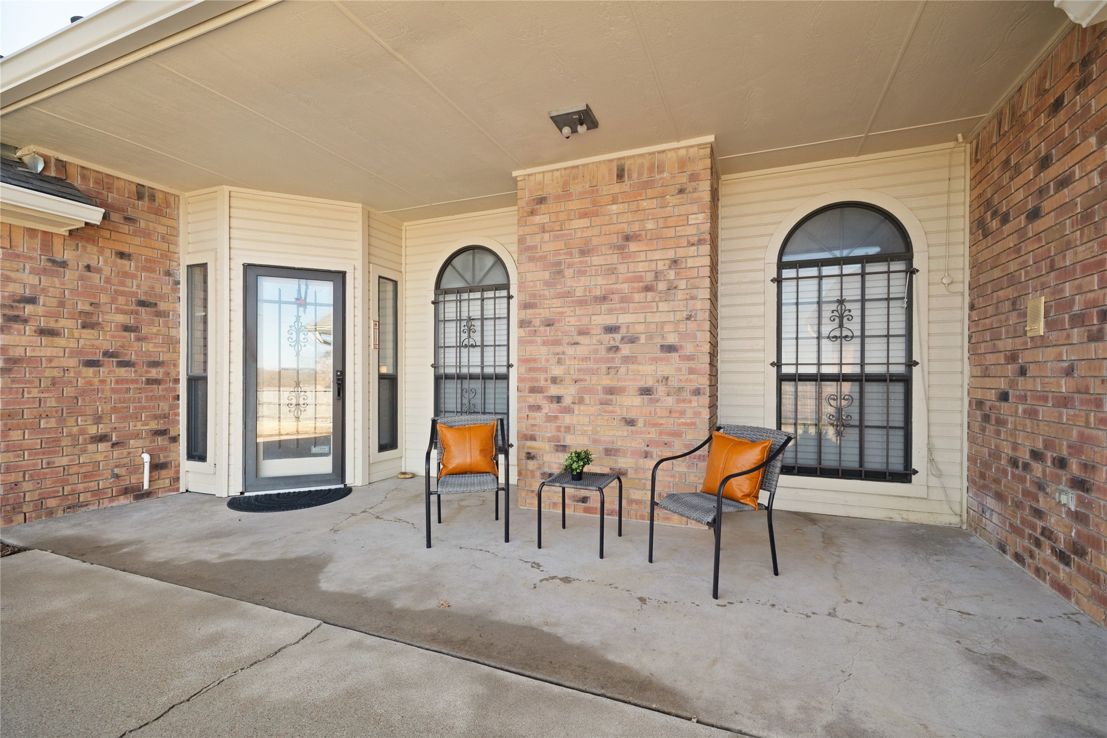 1425 Cobblestone Drive