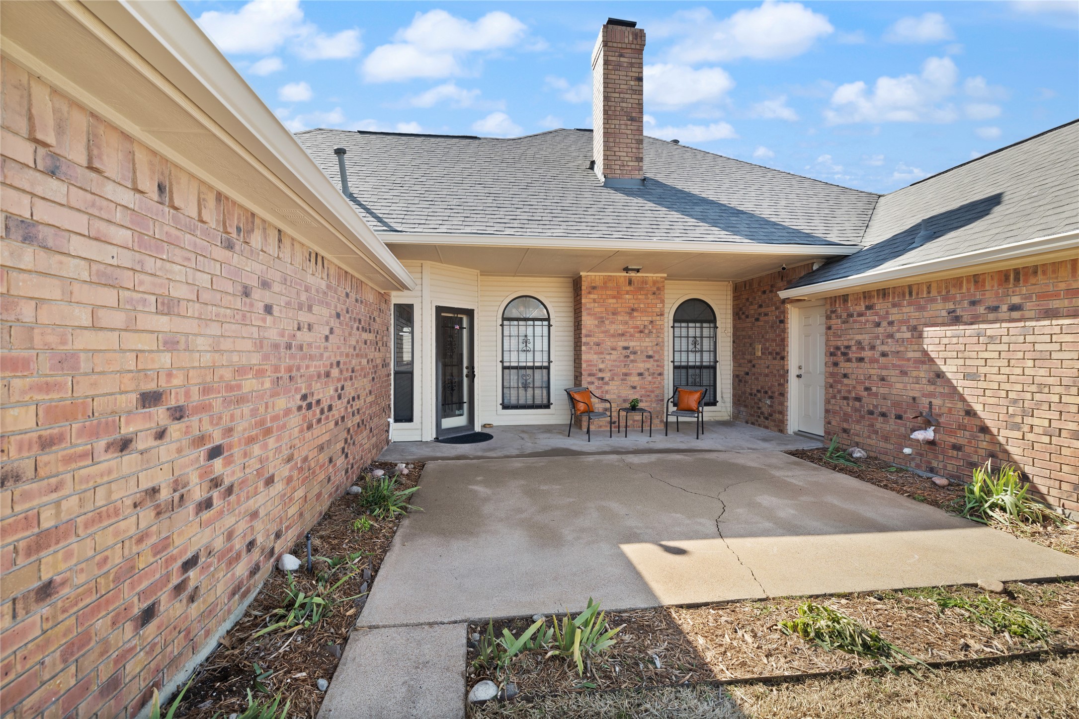 1425 Cobblestone Drive