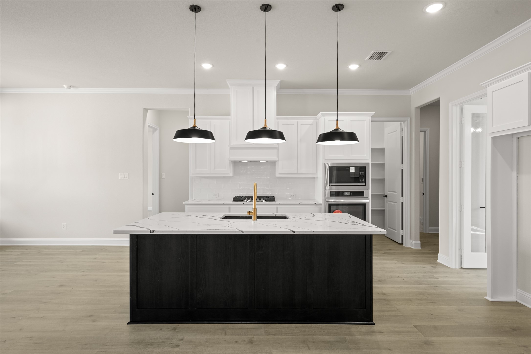 4001 Valley View Drive