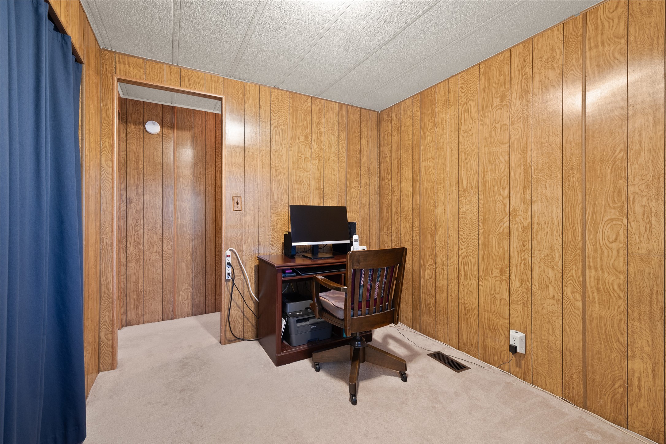 22921 Indian Trail Drive