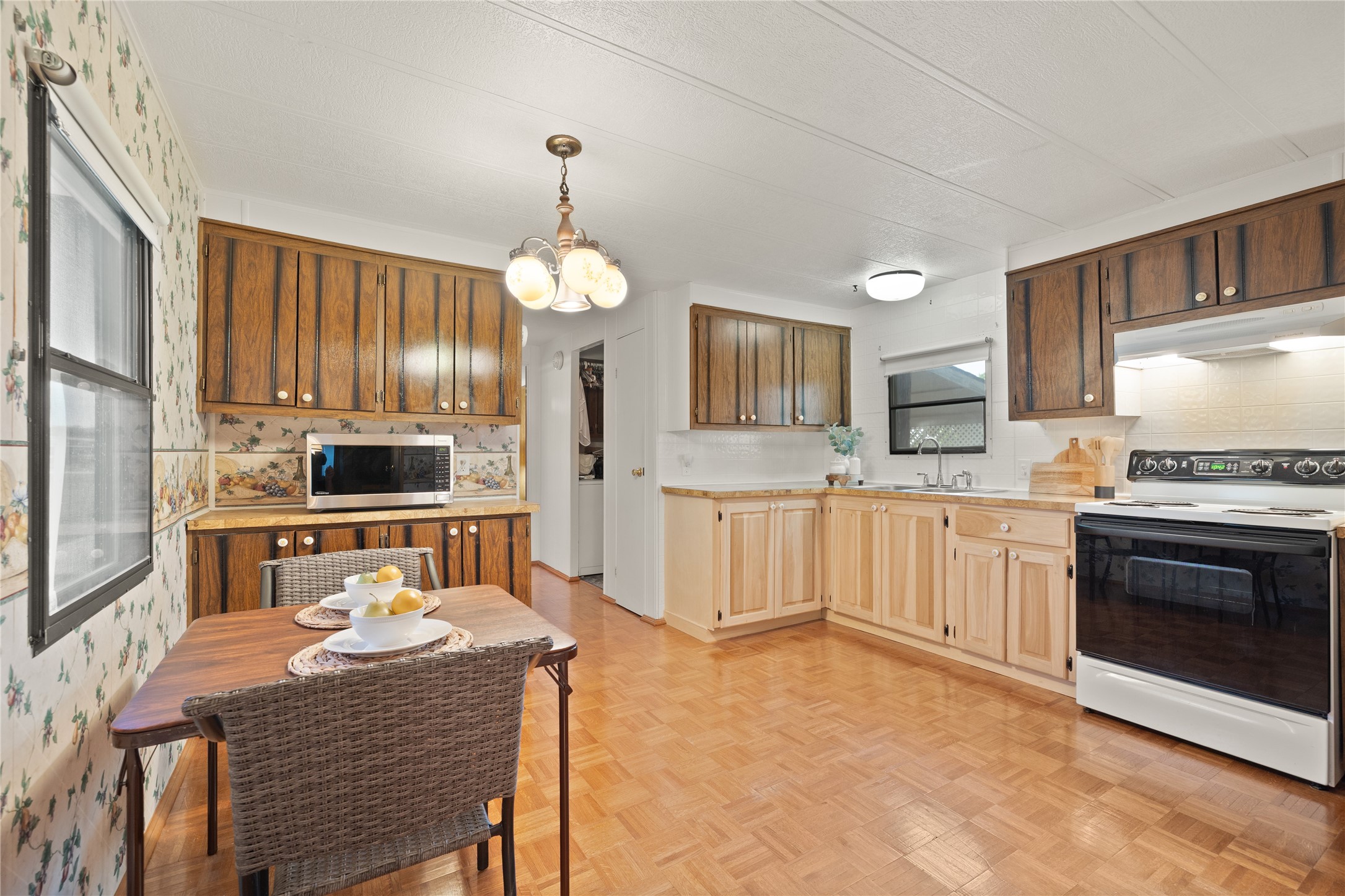 22921 Indian Trail Drive