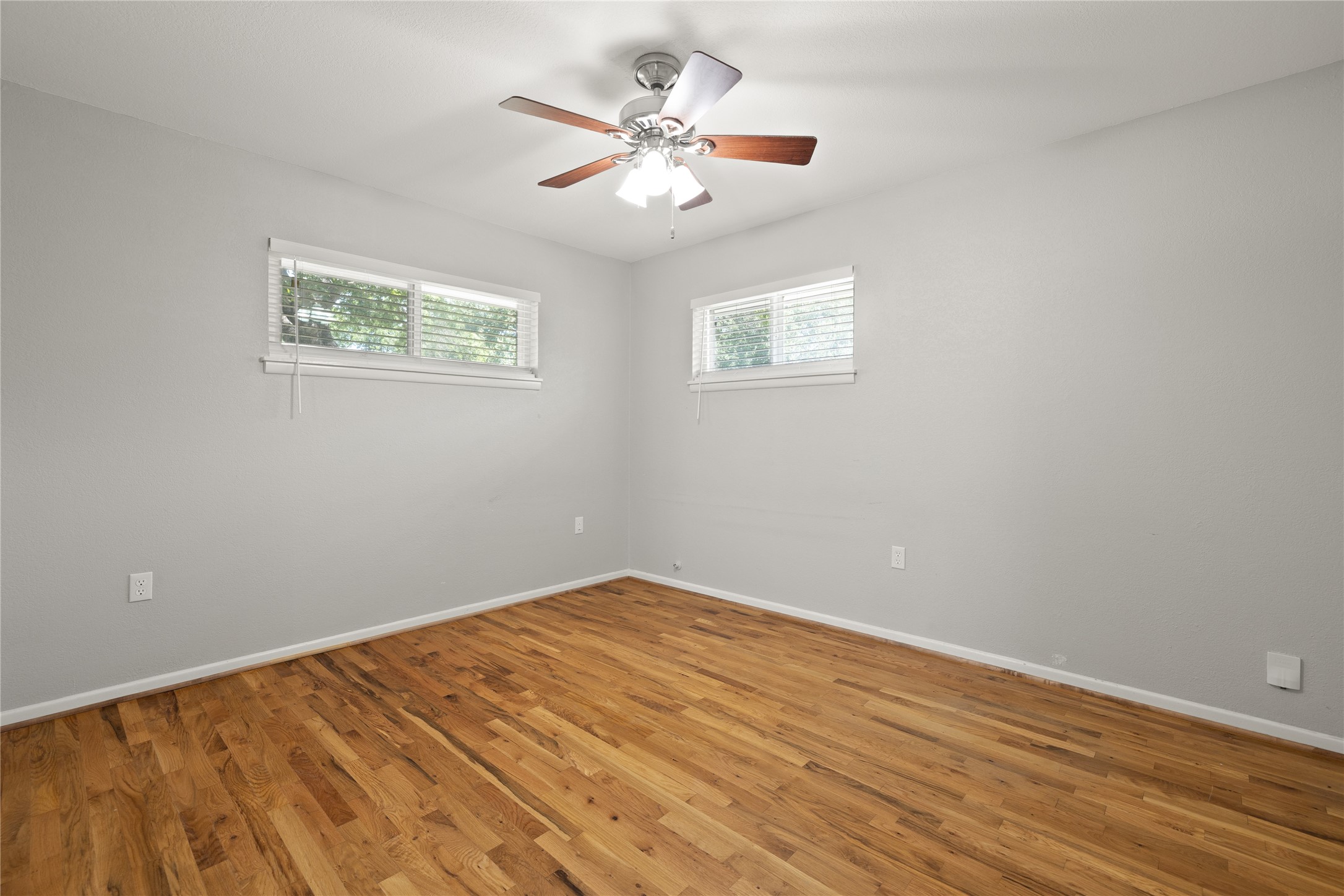 8021 Northbrook Drive