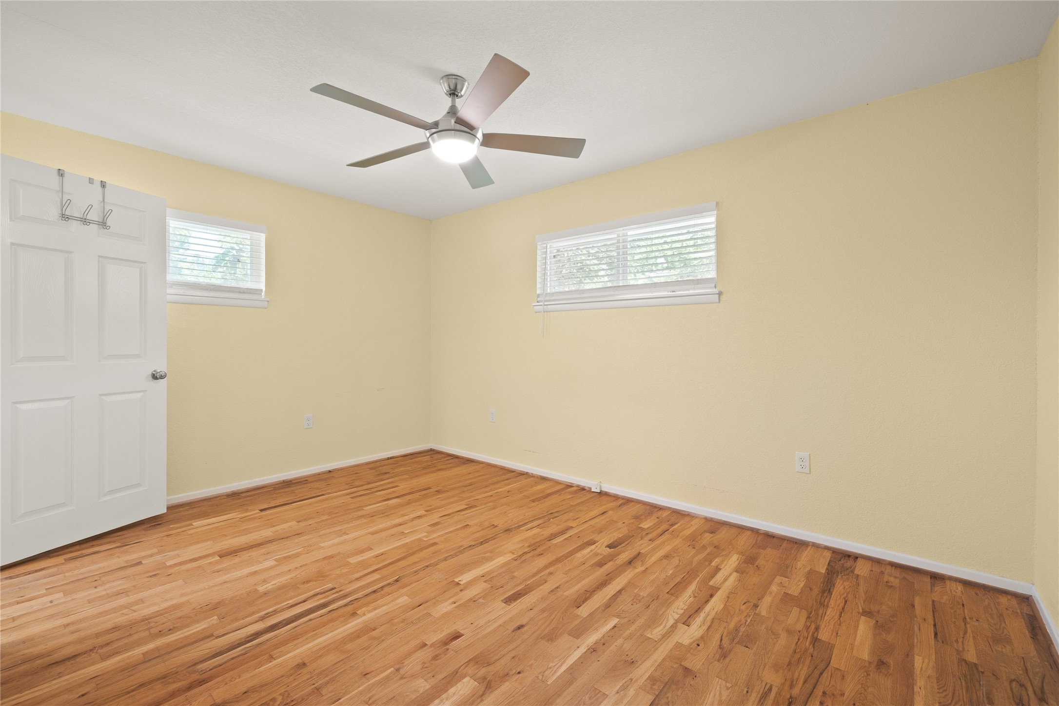 8021 Northbrook Drive