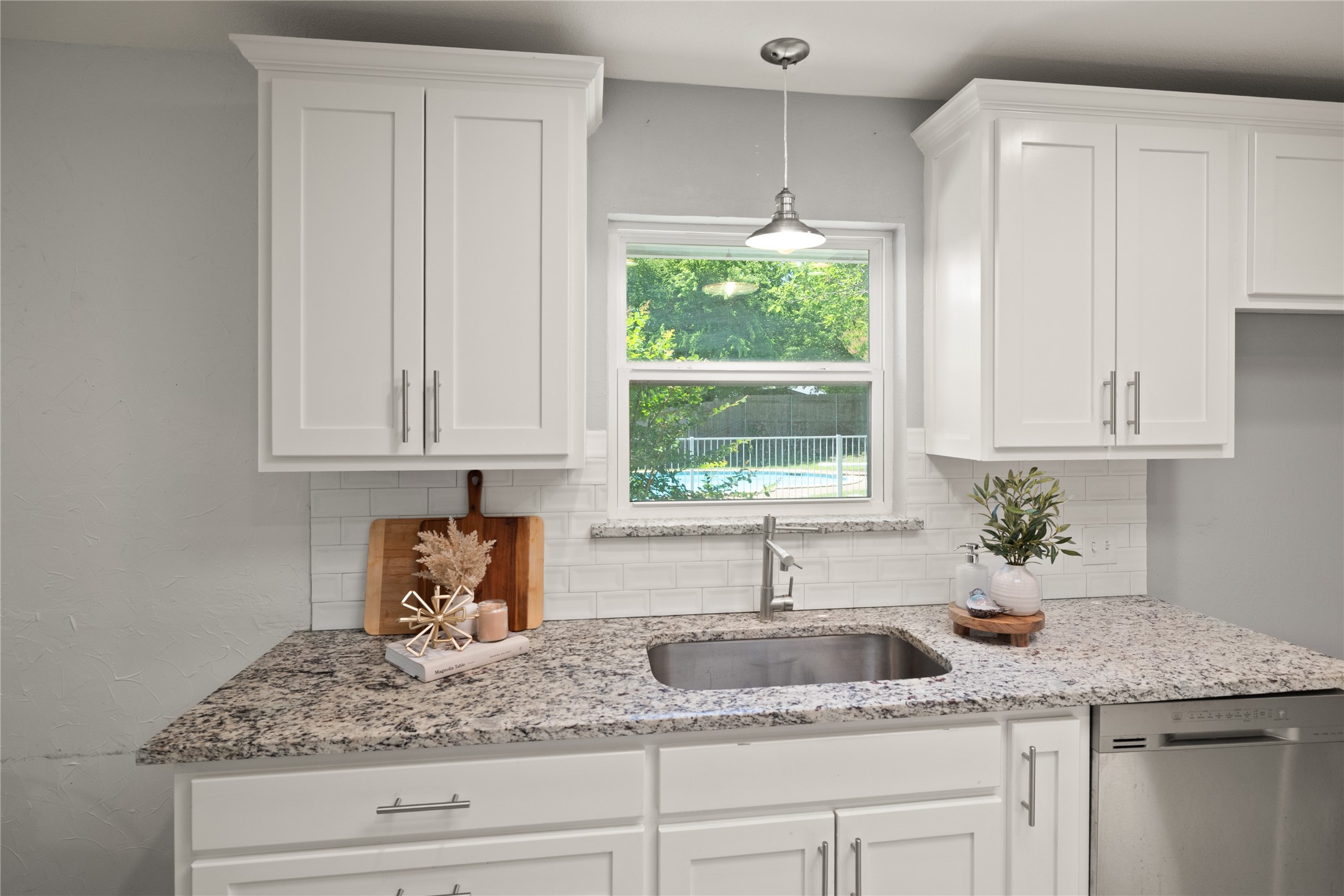 8021 Northbrook Drive