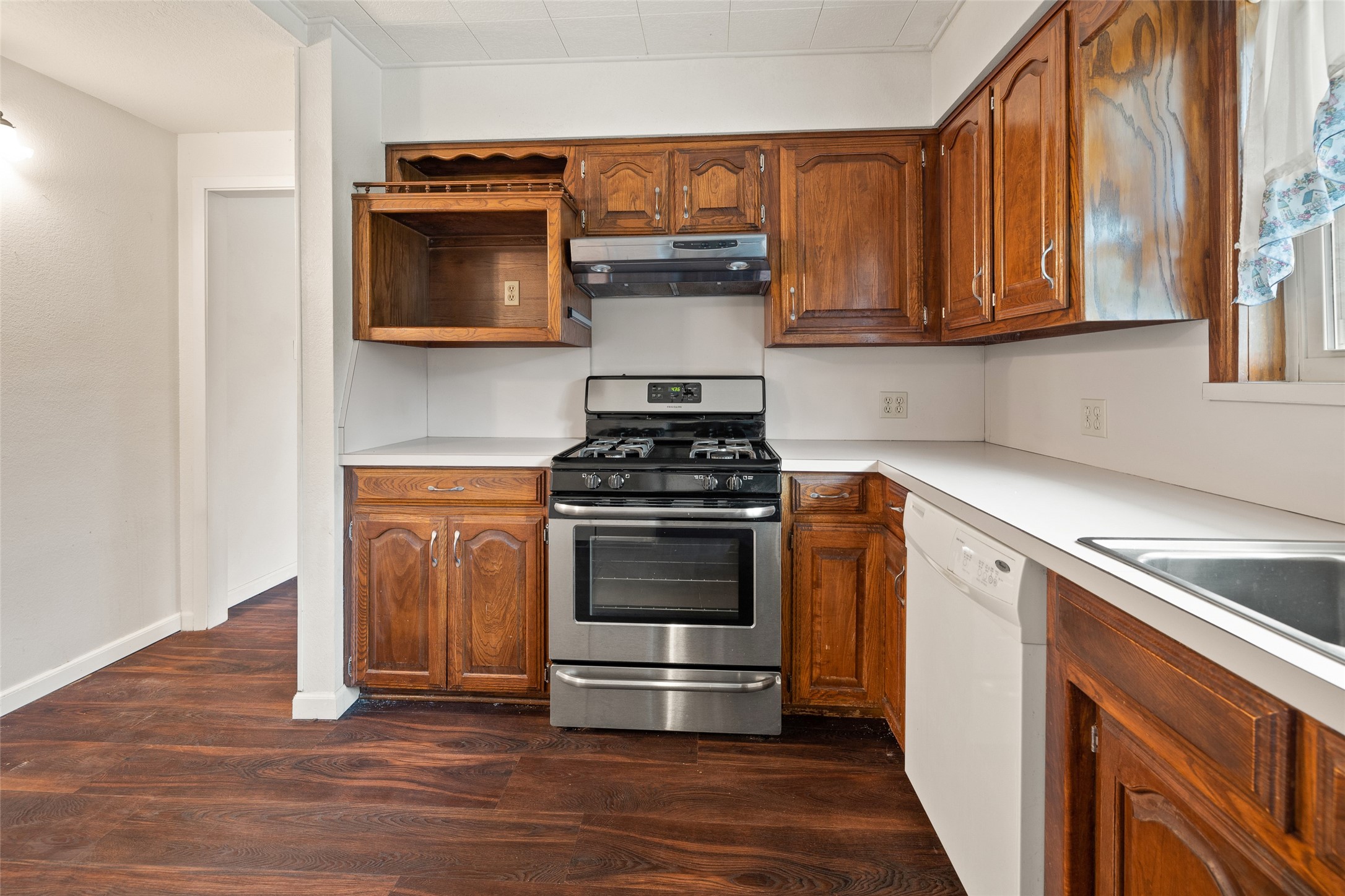 2428 County Road 911