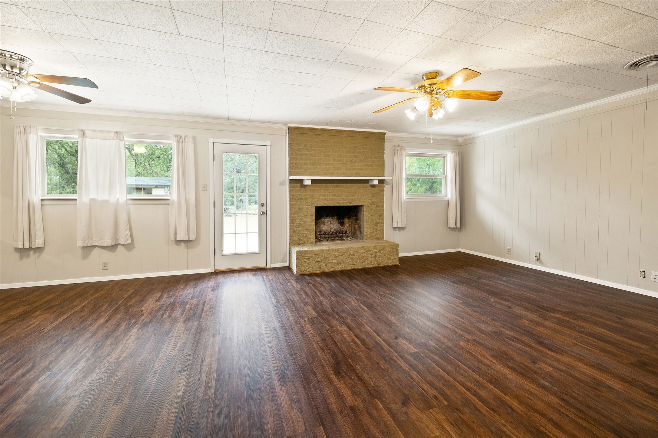 2428 County Road 911