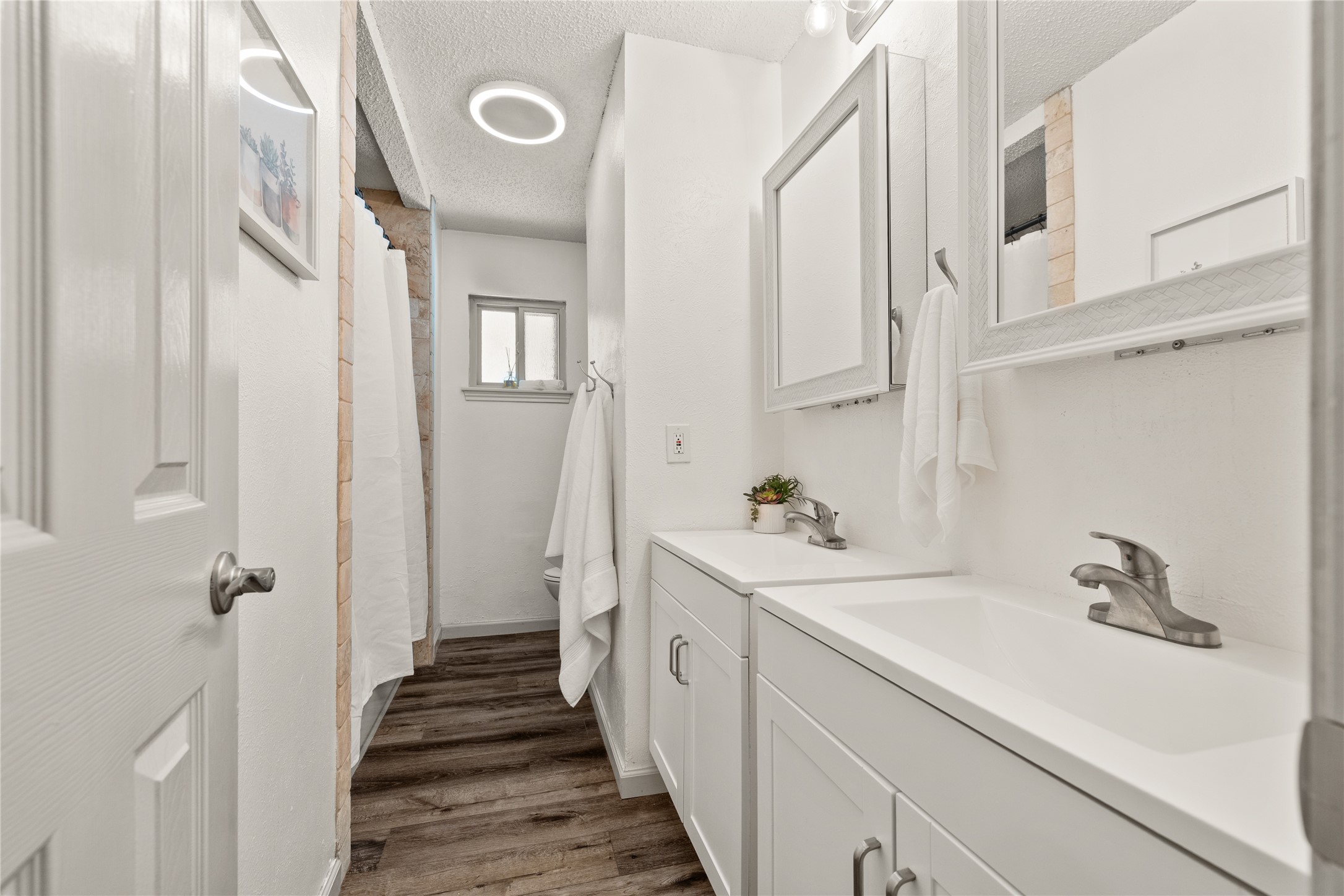 5507 Pineridge Drive