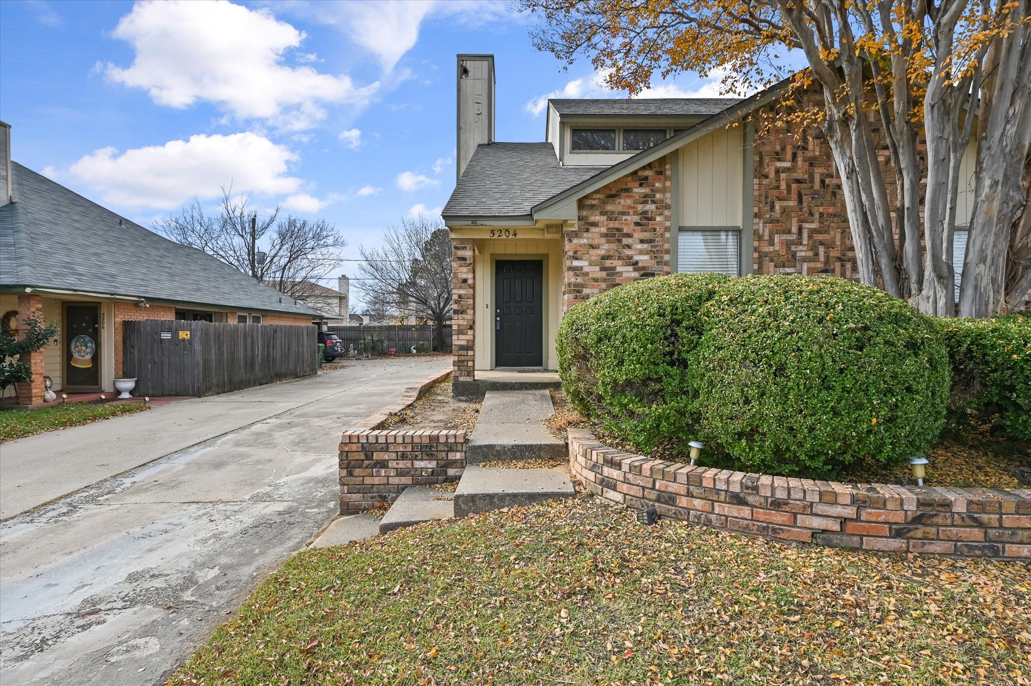 5204 Yucca Drive