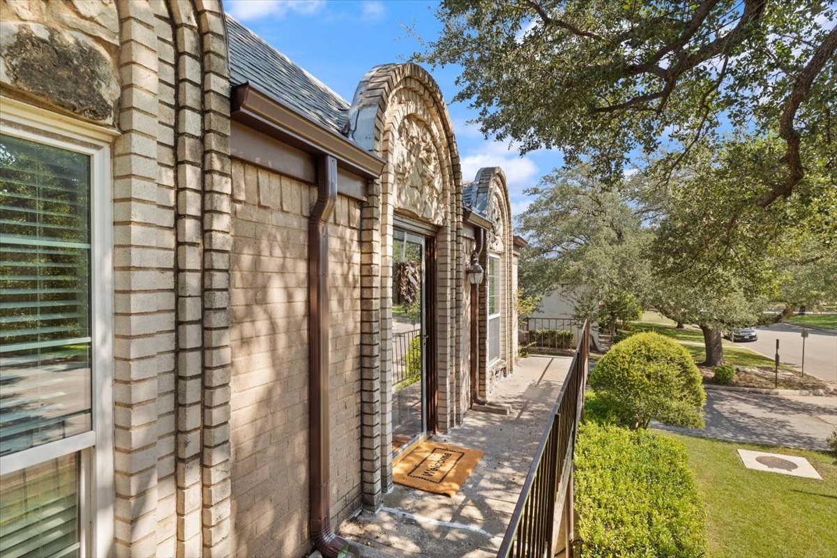 4100 Ridglea Country Club Drive 1401