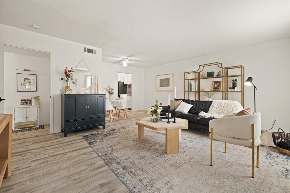 4100 Ridglea Country Club Drive 1401