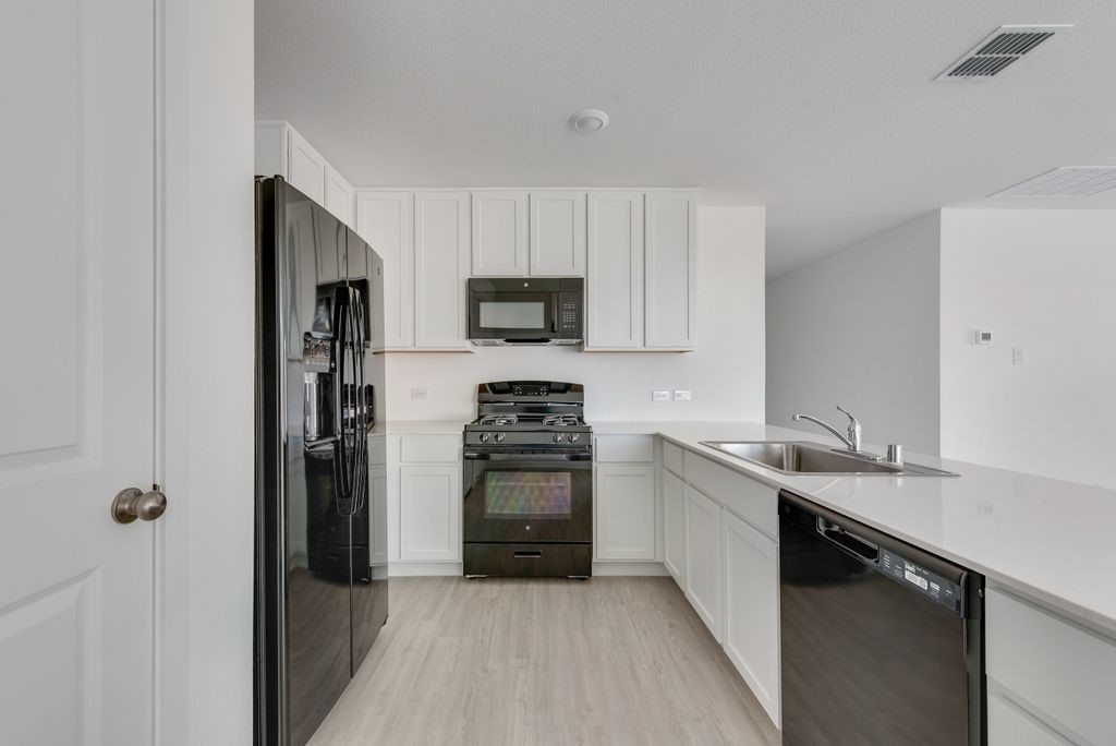 10013 Southwest Drive