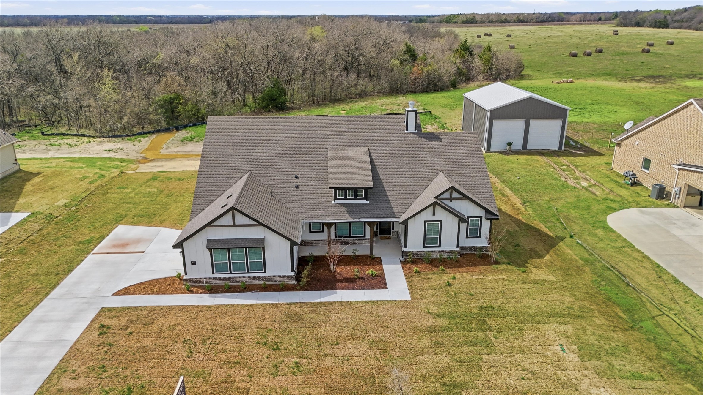 9013 County Road 623