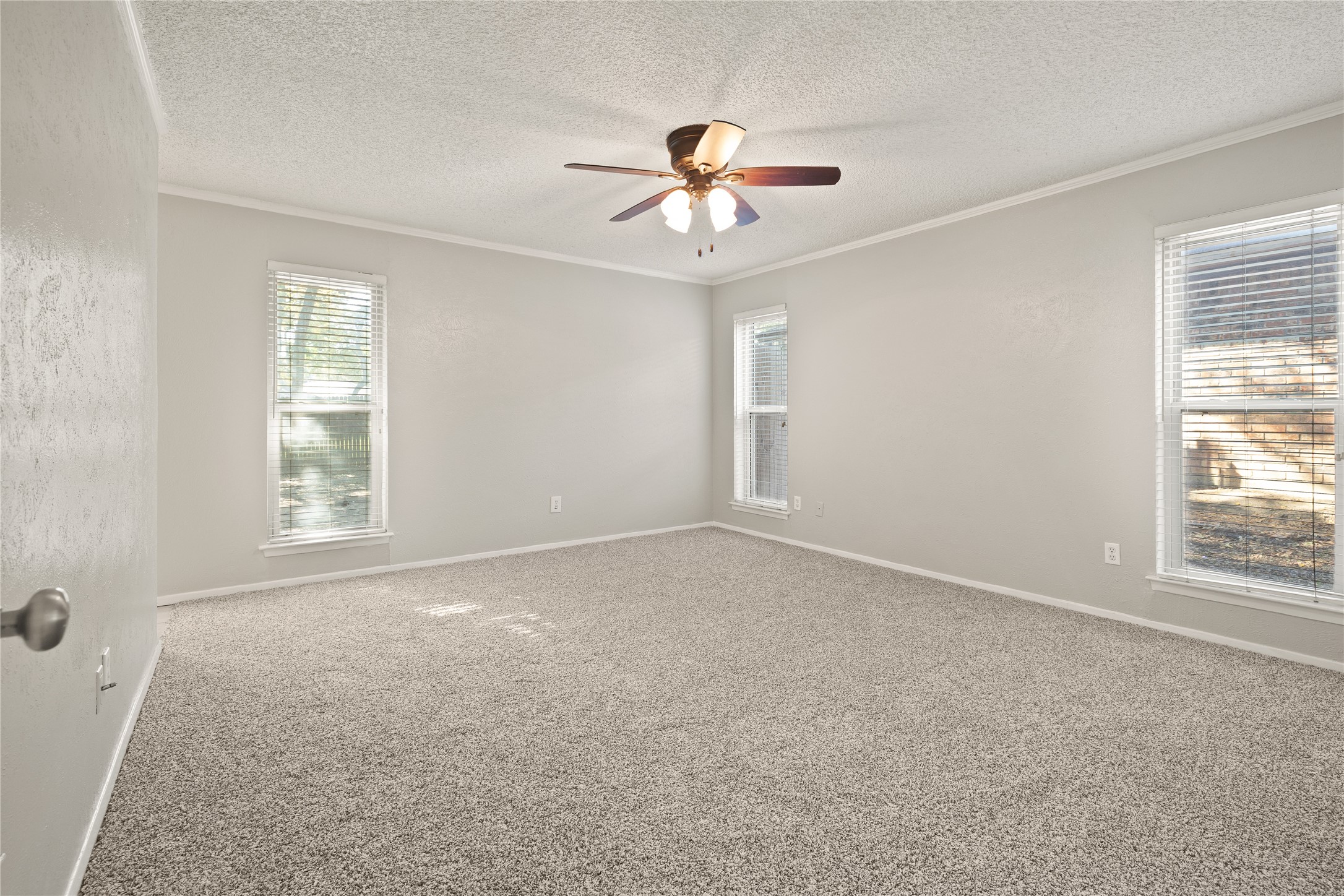 5700 Stage Line Court