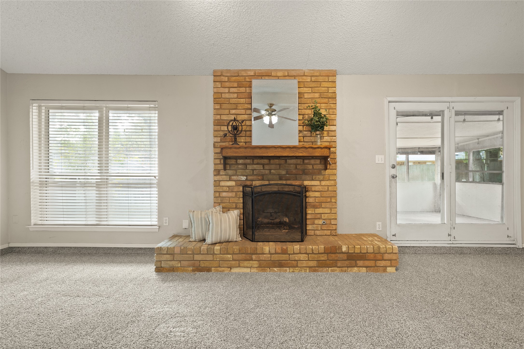 5700 Stage Line Court