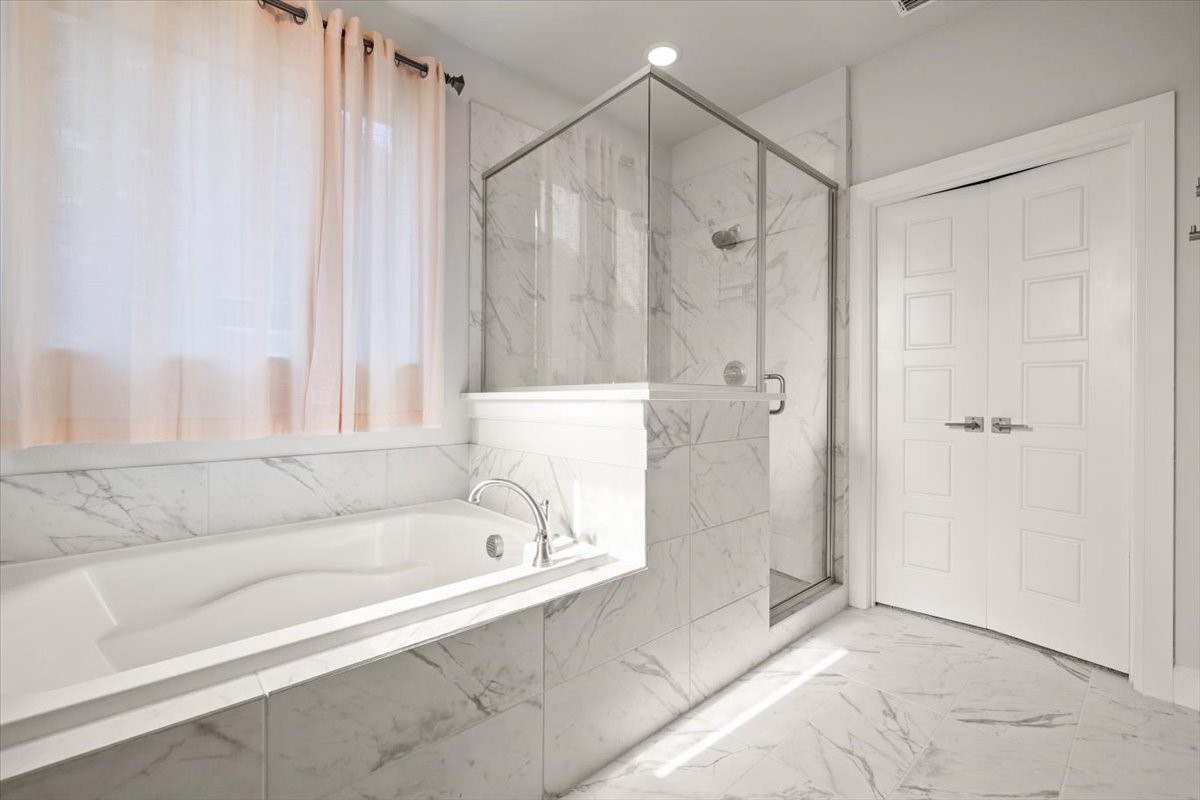 3544 Golden Bell Court